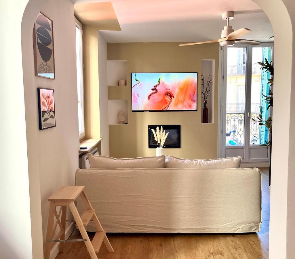 Au Coeur De Hyeres, Ideal Pour Les Couples ! Εξωτερικό φωτογραφία