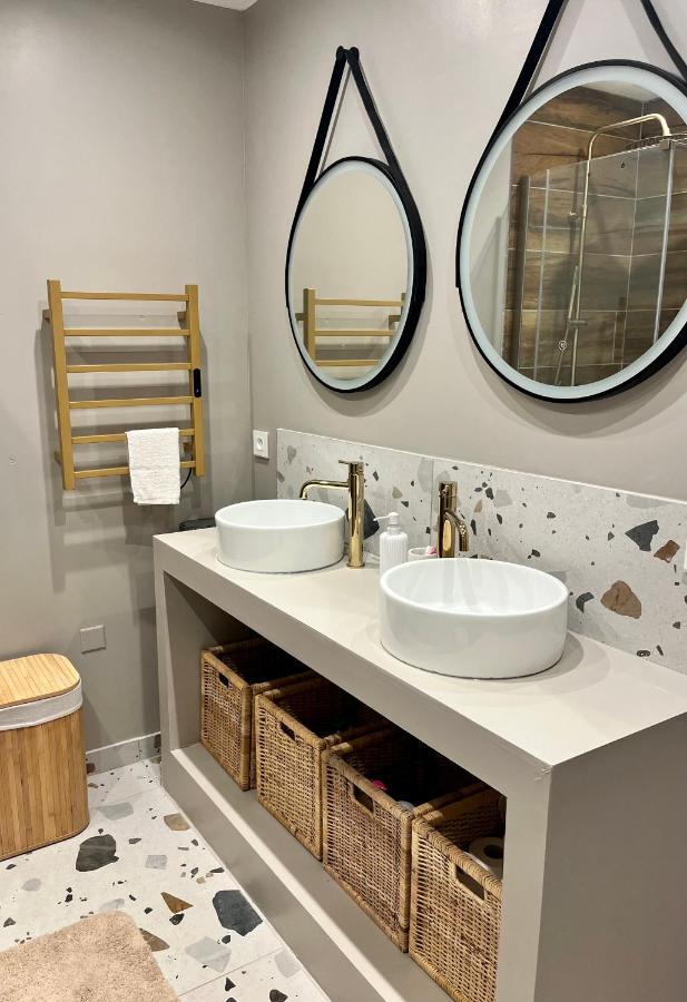 Au Coeur De Hyeres, Ideal Pour Les Couples ! Εξωτερικό φωτογραφία