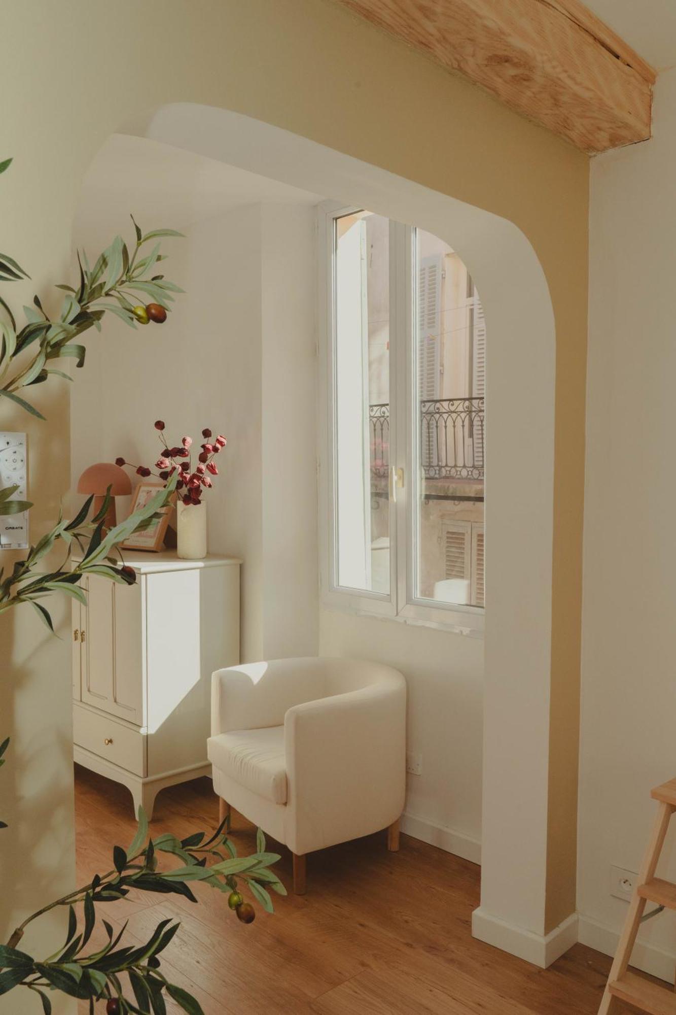 Au Coeur De Hyeres, Ideal Pour Les Couples ! Εξωτερικό φωτογραφία